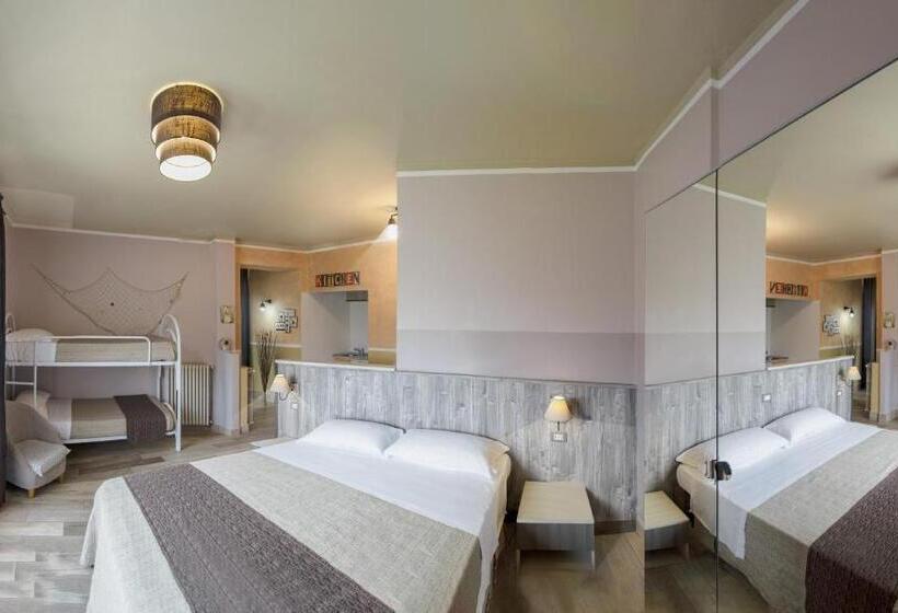 스탠다드 트리플 룸, Albergo Serena