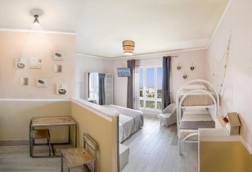 חדר סטנדרט לארבעה, Albergo Serena