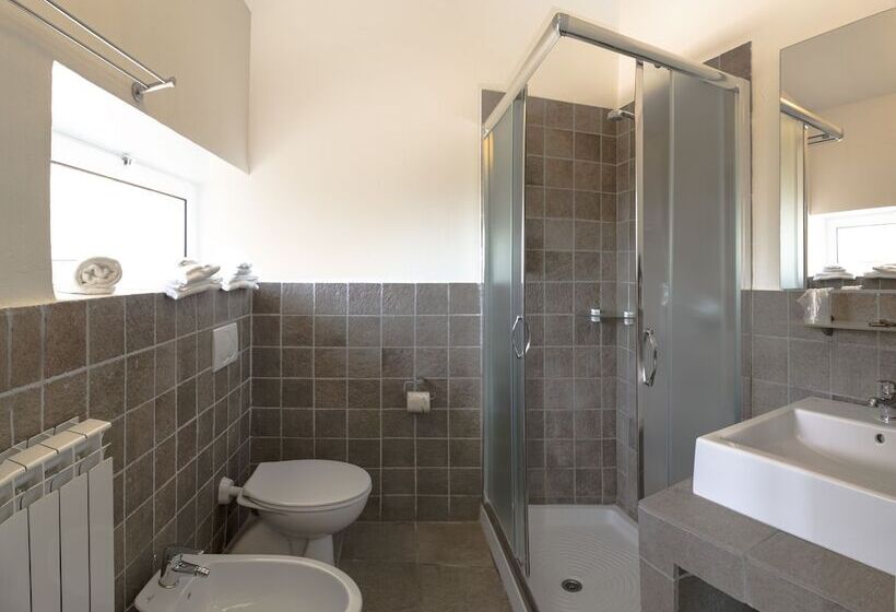 חדר סטנדרט, Albergo Serena