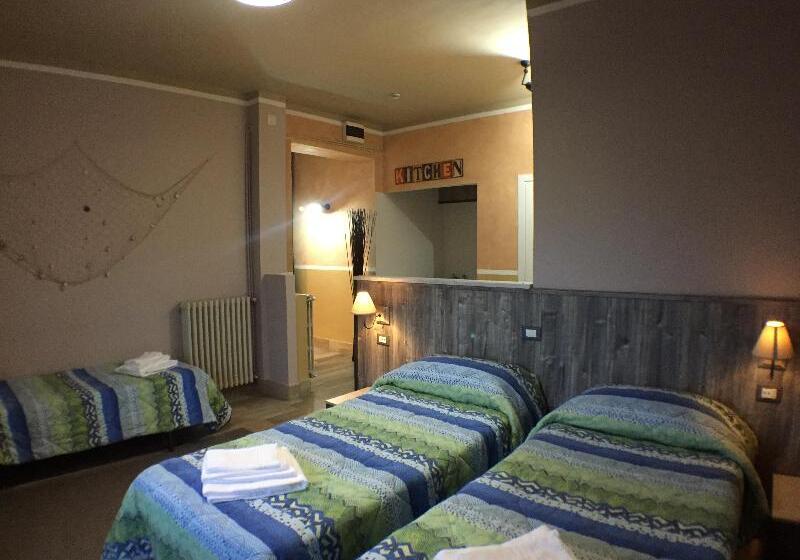 חדר סטנדרט לשלושה, Albergo Serena