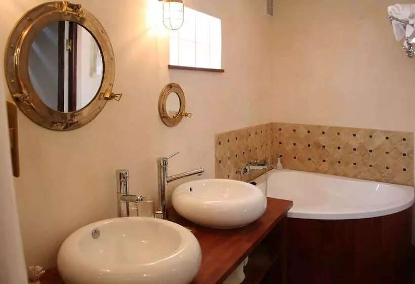 سوییت دوبلکس, Dar Loulema