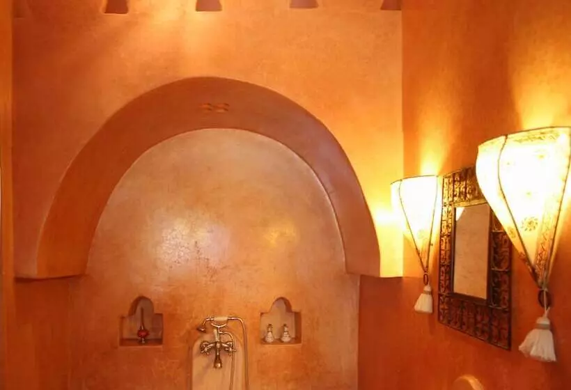 اتاق سوپریور, Dar Loulema
