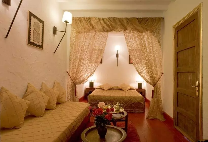 اتاق سوپریور, Dar Loulema