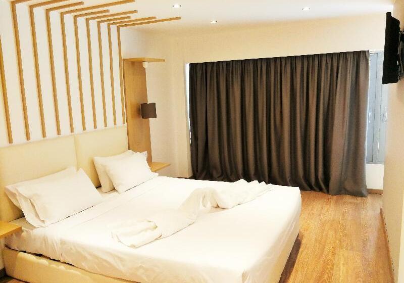 Четырехместный Номер Стандарт, Elite