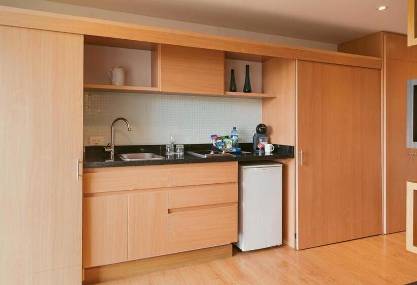 스탠다드 룸 킹사이즈 침대, Faranda Collection Bogota, A Member Of Radisson Individuals