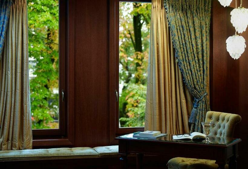 غرفة قياسية, Grand Serai Congress And Spa