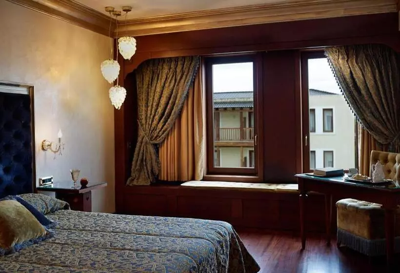 Standard Kolmen Hengen Huone, Grand Serai Congress And Spa