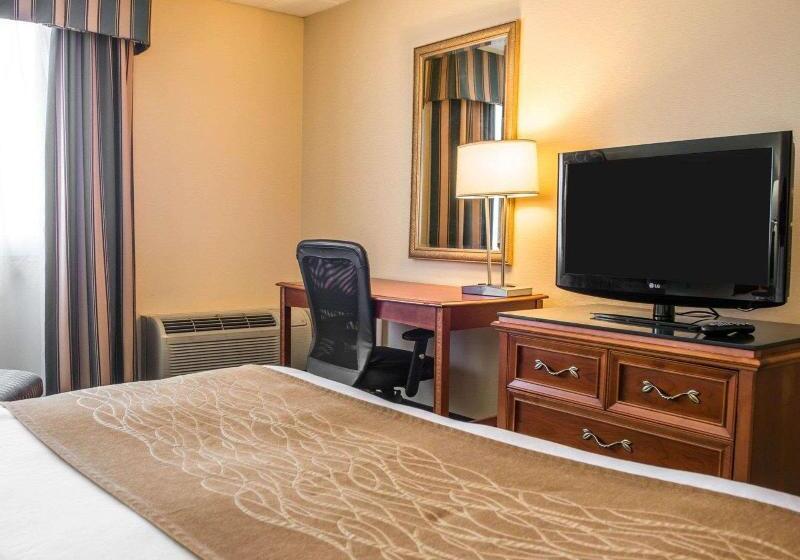 סוויטה מותאמת לאדם עם מוגבלויות, Holiday Inn Express Hotel & Suites Coeur D Alene I 90 Exit 11, An Ihg