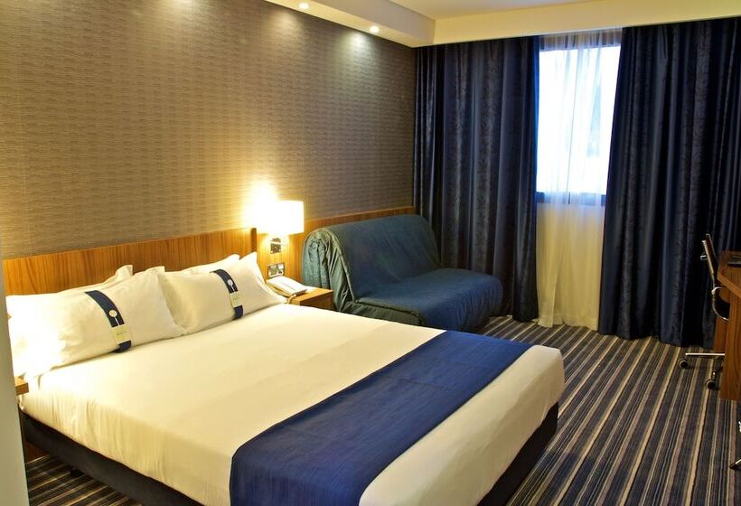 اتاق استاندارد, Holiday Inn Express Campo De Gibraltar Barrios, An Ihg