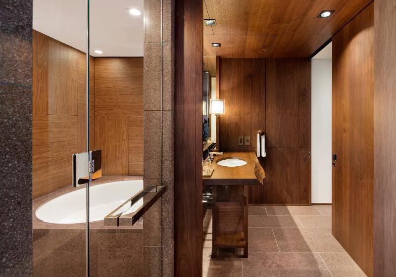 장애인을 위한 스탠다드 룸, Holiday Inn Express Campo De Gibraltar Barrios, An Ihg