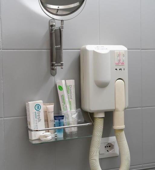 اتاق استاندارد, Merulana Star