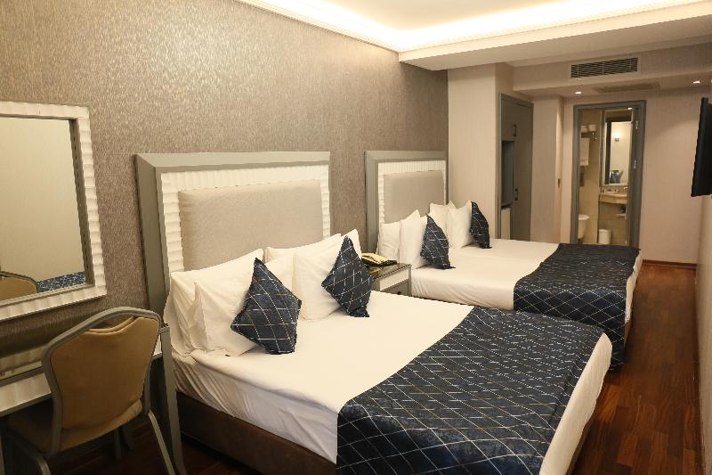 Standard Triple Room, Nova Plaza Park