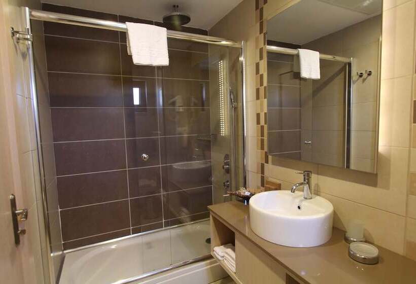 جناح, Olira Boutique Hotel&spa