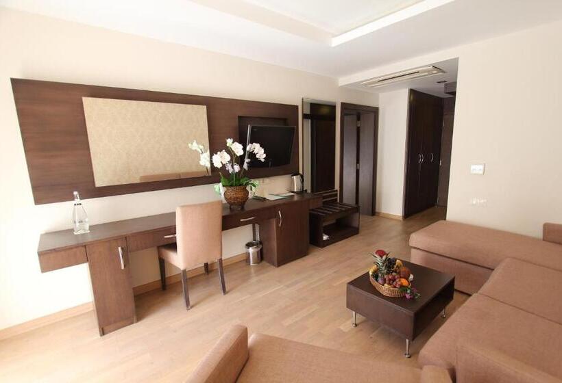 جناح, Olira Boutique Hotel&spa