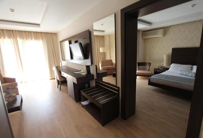 جناح, Olira Boutique Hotel&spa