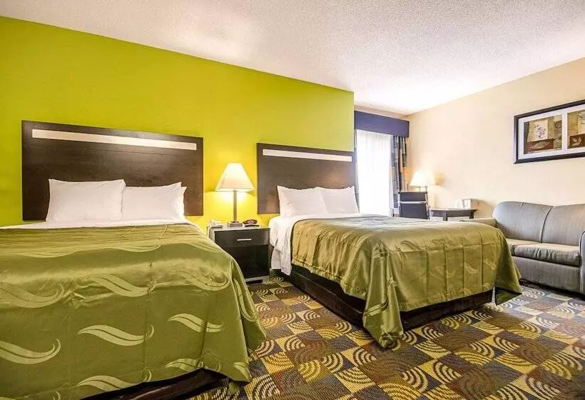 ２ダブルベッドのスタンダードルーム, Quality Inn & Suites Glenmont  Albany South
