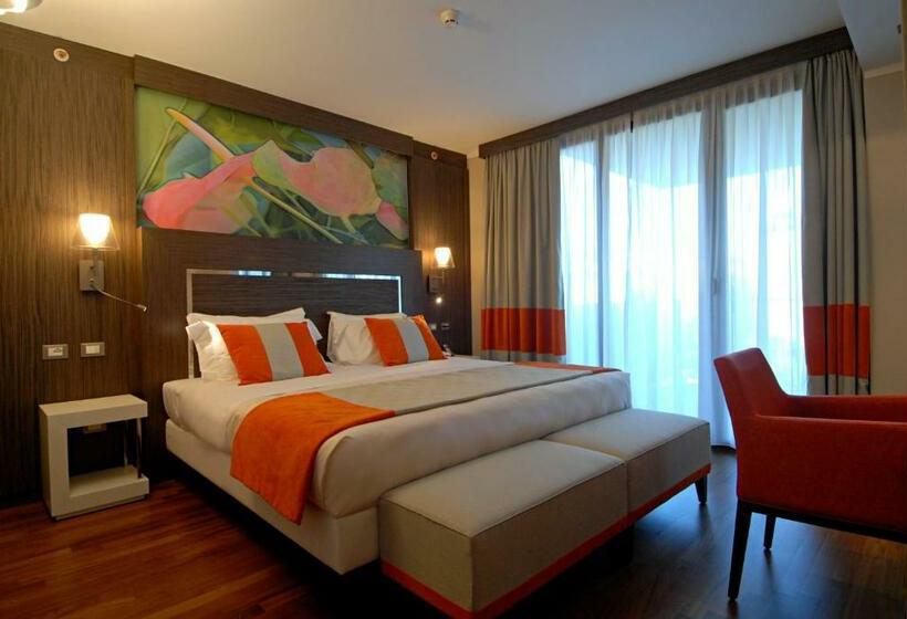 اتاق استاندارد, Ramada Plaza by Wyndham Milano