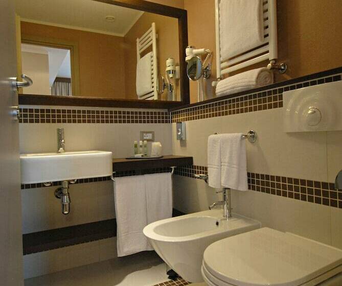 استودیوی استاندارد, Ramada Plaza by Wyndham Milano