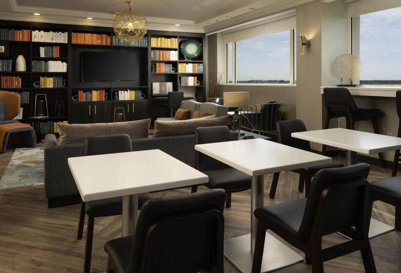 غرفة كلوب سرير كينج, Renaissance Fort Lauderdale West