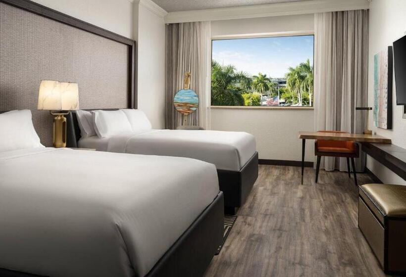 غرفة كلوب, Renaissance Fort Lauderdale West