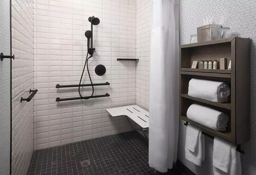 身障者適用キングサイズベッドルーム, Renaissance Fort Lauderdale West