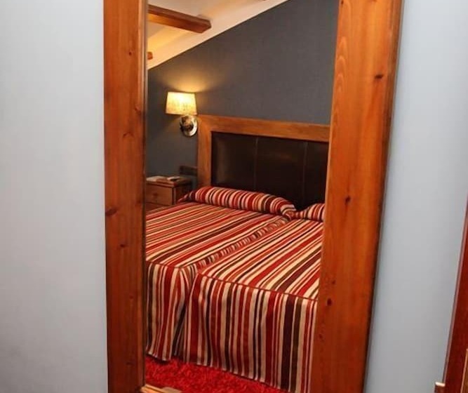 スタンダードシングルルーム, Con Encanto La Façana