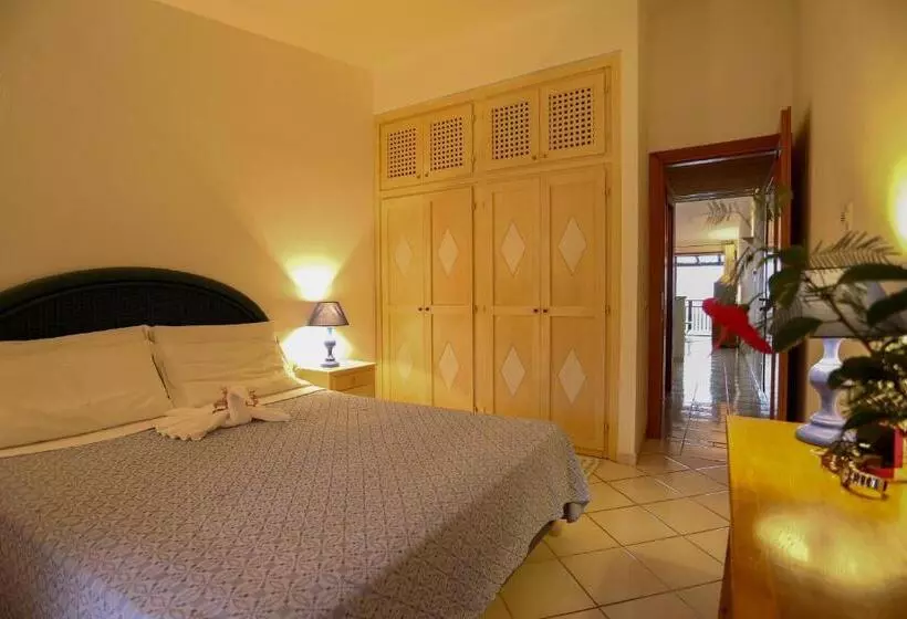 海の見える１ベッドルームアパートメント, Sporting Hotel Tanca Manna