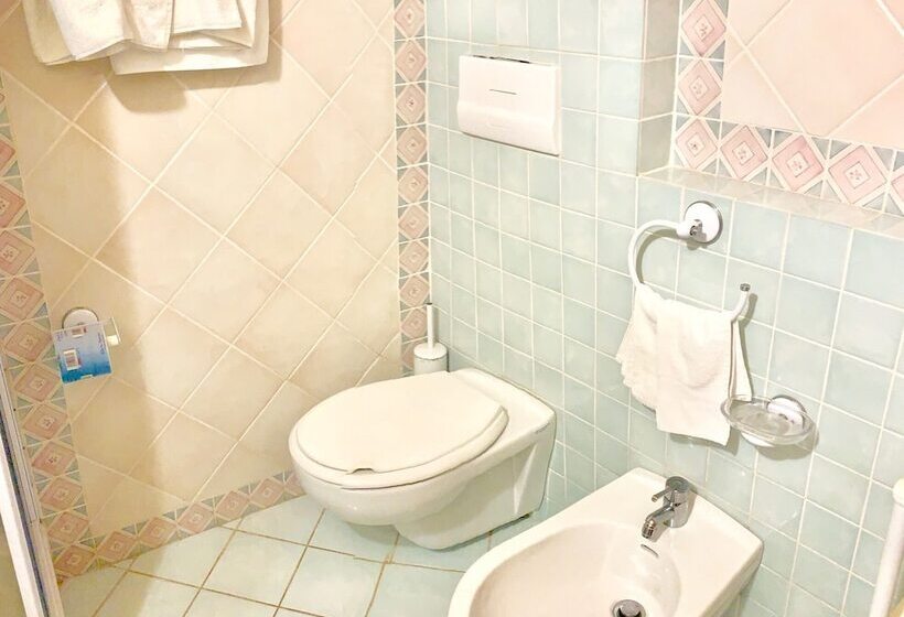 جناح مطلّ علي البحر, Sporting Hotel Tanca Manna