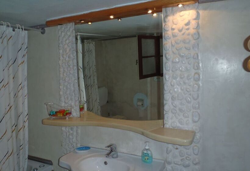 סטודיו סטנדרטי נוף לים, Studios & Suites Rania