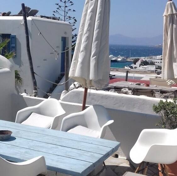 带花园景观的标准工作室, Studios & Suites Rania