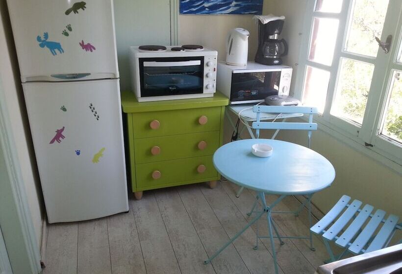 带1个卧室的公寓, Studios & Suites Rania