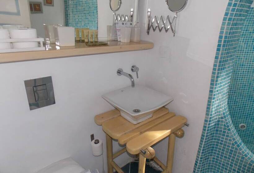 带花园景观的标准工作室, Studios & Suites Rania