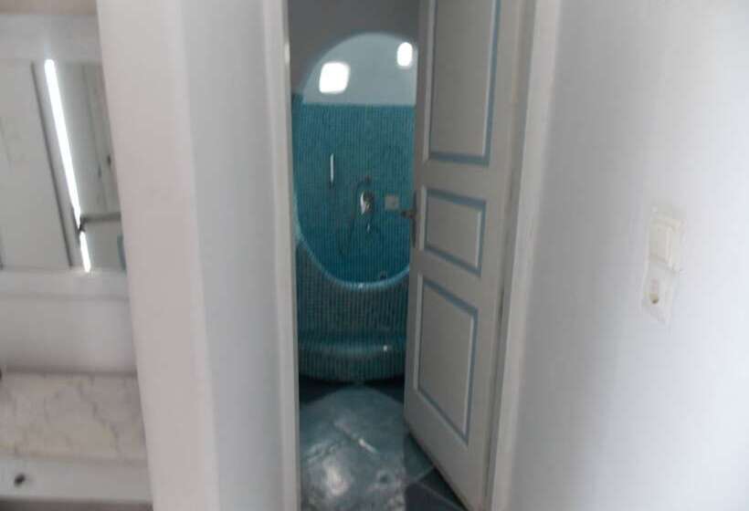 带花园景观的标准工作室, Studios & Suites Rania