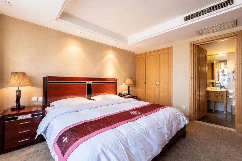 סוויטה, Golden Ocean Hotel Tianjin