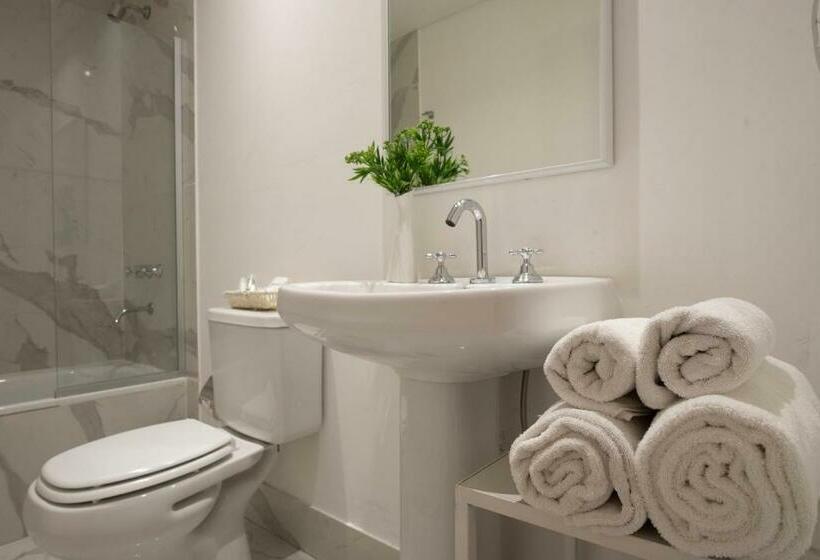 اتاق لوکس, Believe Madero