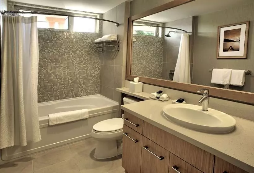 2 Bedroom Suite City View, Watermark Beach Resort