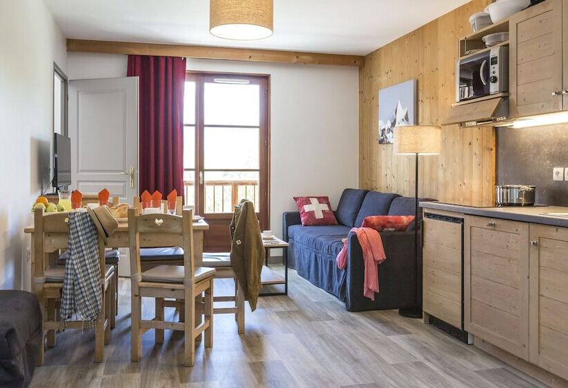 דירה בת חדר שינה 1 עם מרפסת, Résidence Odalys L Orée Des Pistes