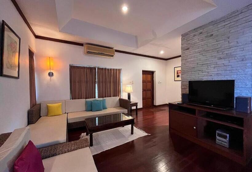 Executive Suite, Green Papaya Beach Resort, Koh Phangan