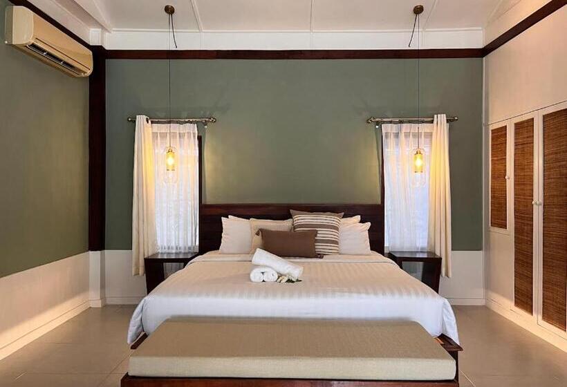 2 Bedroom Villa, Green Papaya Beach Resort, Koh Phangan