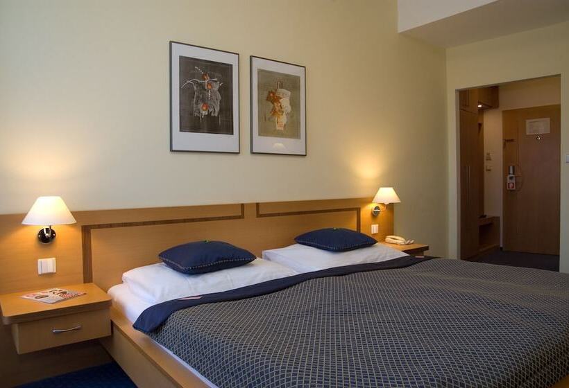 スタンダードルーム, Alley