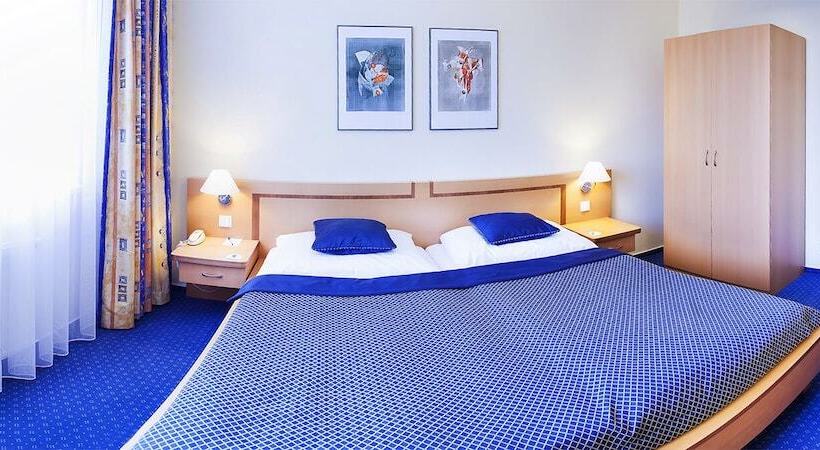 スタンダードルーム, Alley