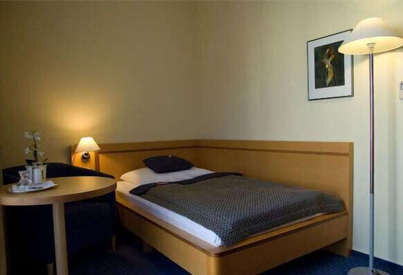 スタンダードシングルルーム, Alley