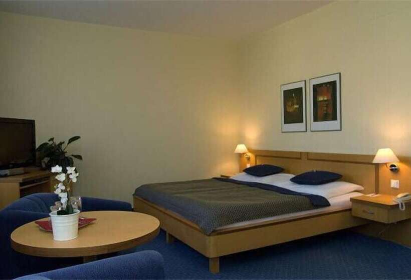 デラックスルーム, Alley