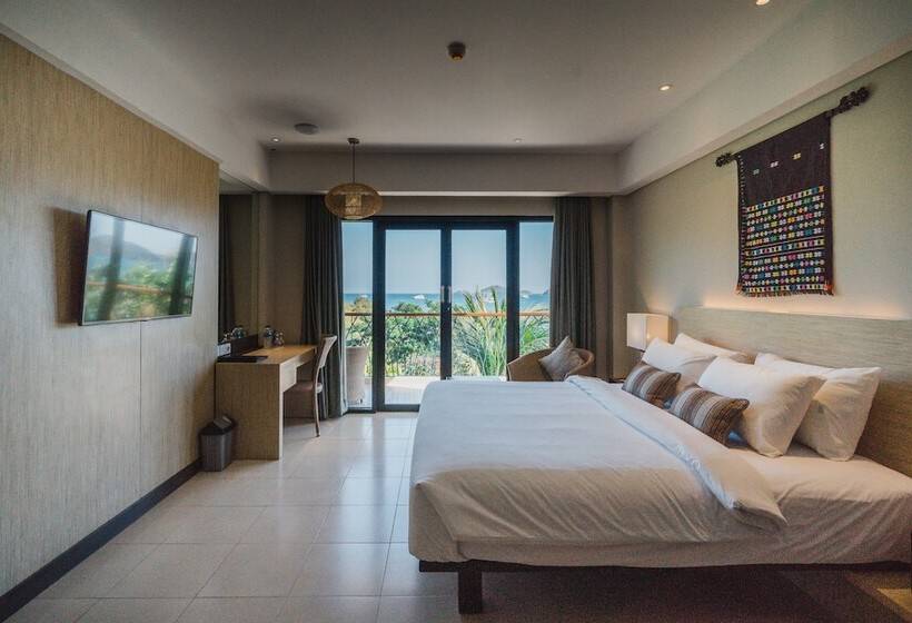 디럭스 스위트, Bintang Flores