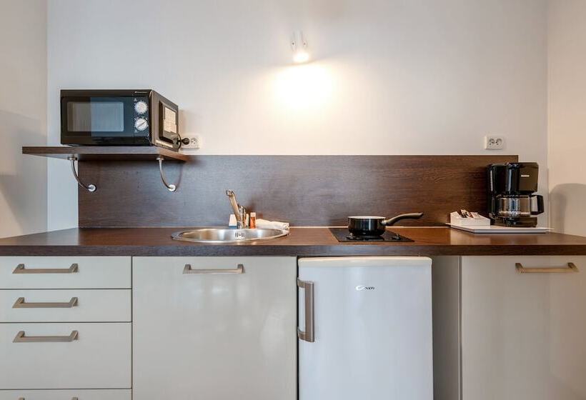 استودیوی استاندارد, Zenitude Hôtel Résidences Nantes Métropole