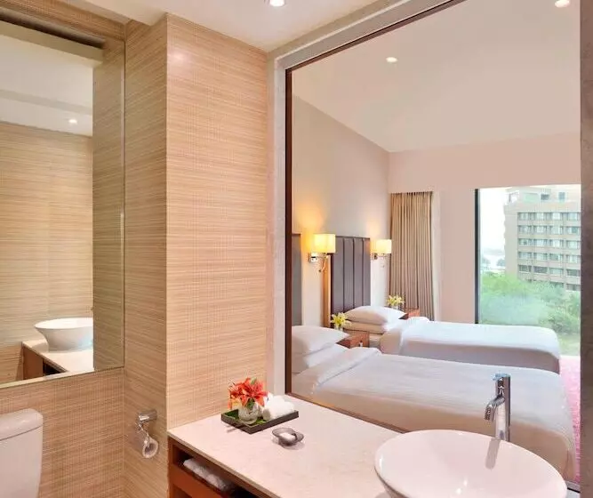 デラックスルーム, Courtyard By Marriott Hyderabad