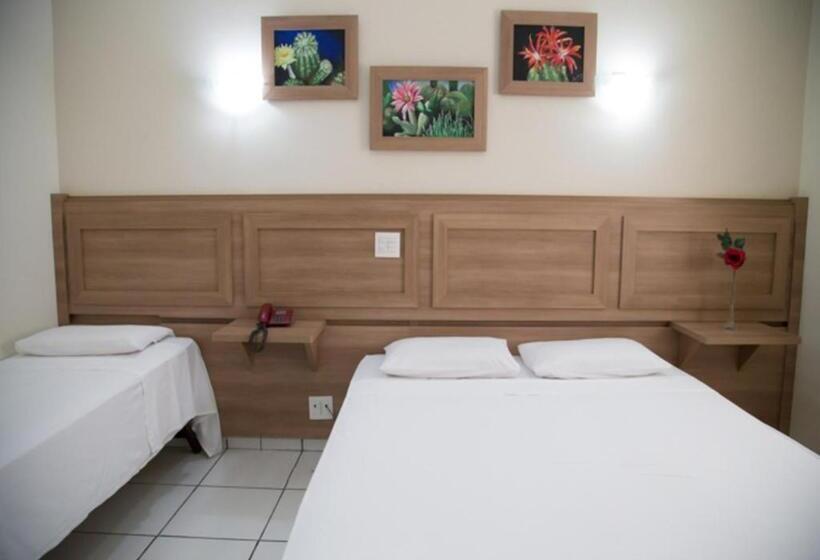 חדר דלוקס, Dona Beja