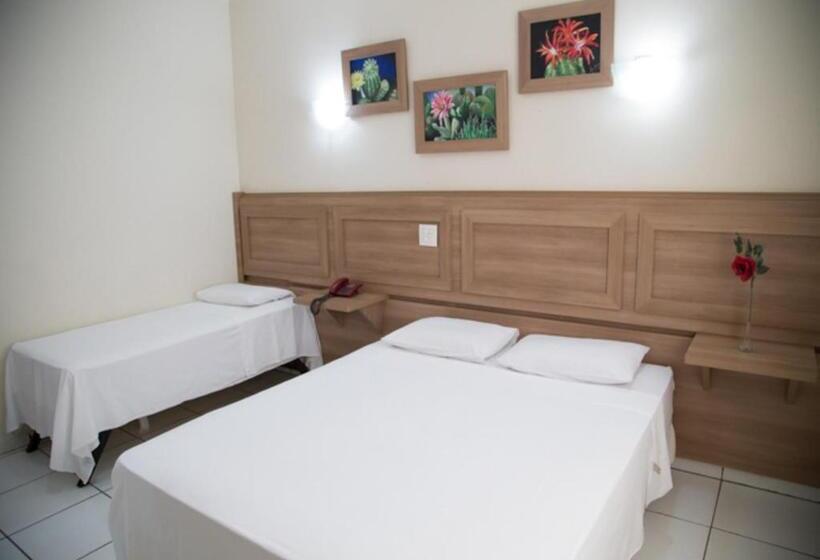 חדר דלוקס, Dona Beja