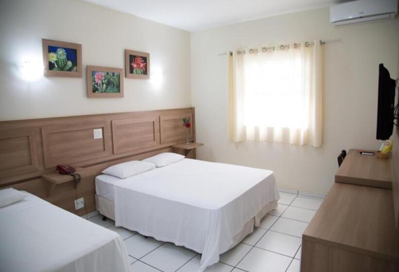 חדר דלוקס, Dona Beja