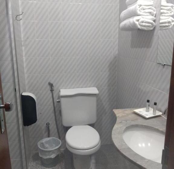 Quarto Deluxe, Dona Beja